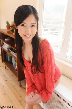 美丽的新女同学