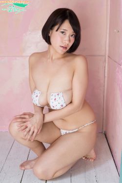 深田咏美整容成功